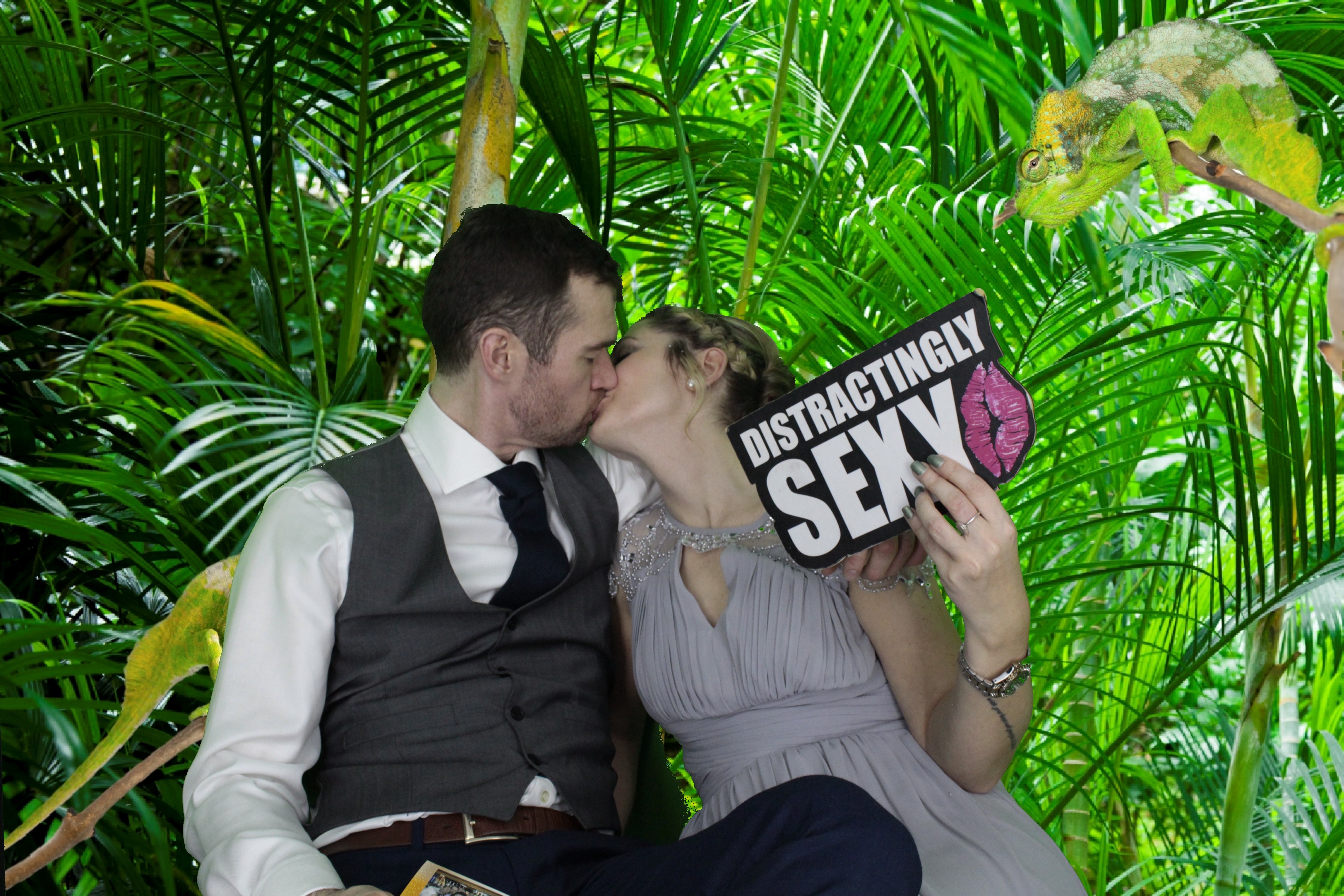 Nikki Carr's Wedding | View more photos from the event at gallery.myphotoboothexperience.co.uk/u/MyPhotoBoothExperienceLtd/Nikki-Carrs-Wedding